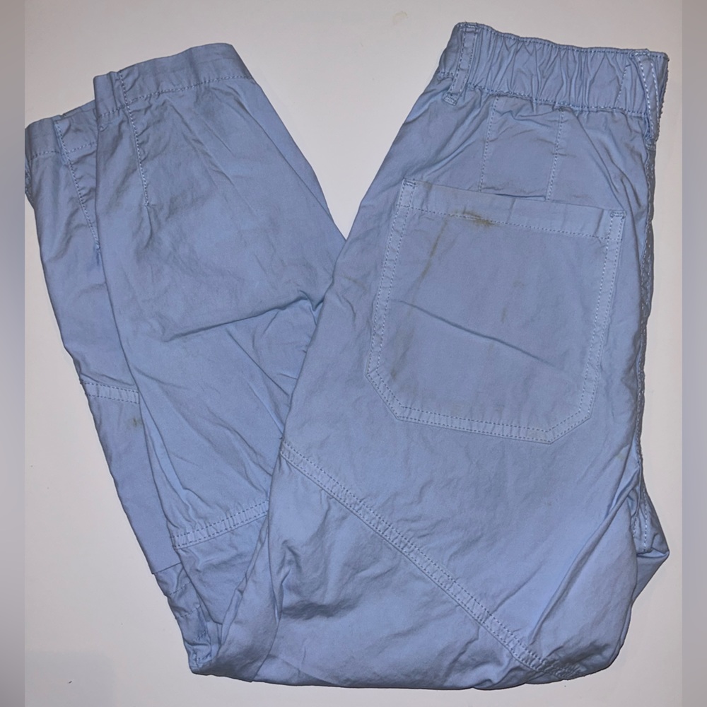 Maeve Anthropologie cargo joggers. Used, but with TLC, good as new👍🏽